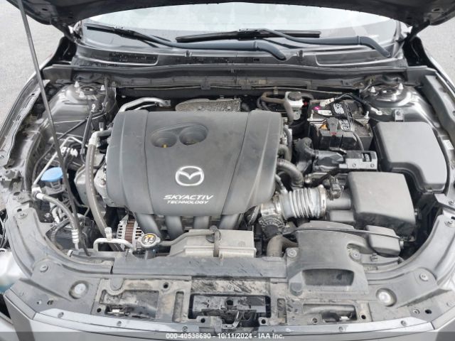 3MZBN1L33JM204700 Mazda Mazda3 Touring