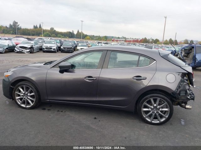 3MZBN1L33JM204700 Mazda Mazda3 Touring
