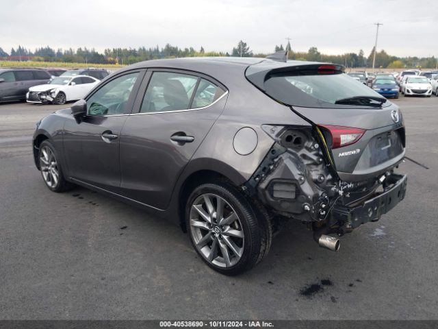 3MZBN1L33JM204700 Mazda Mazda3 Touring
