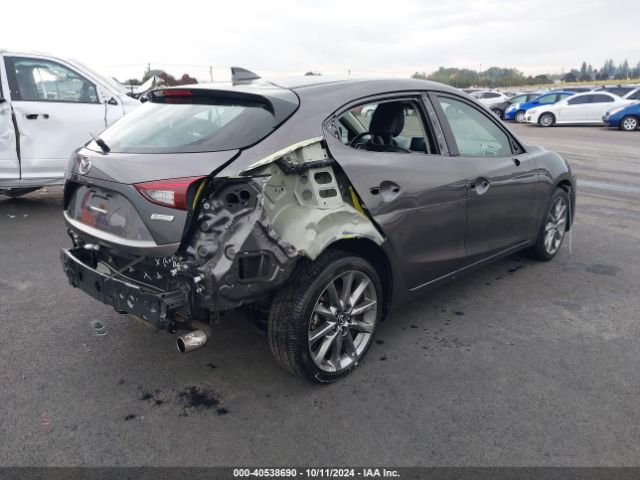 3MZBN1L33JM204700 Mazda Mazda3 Touring