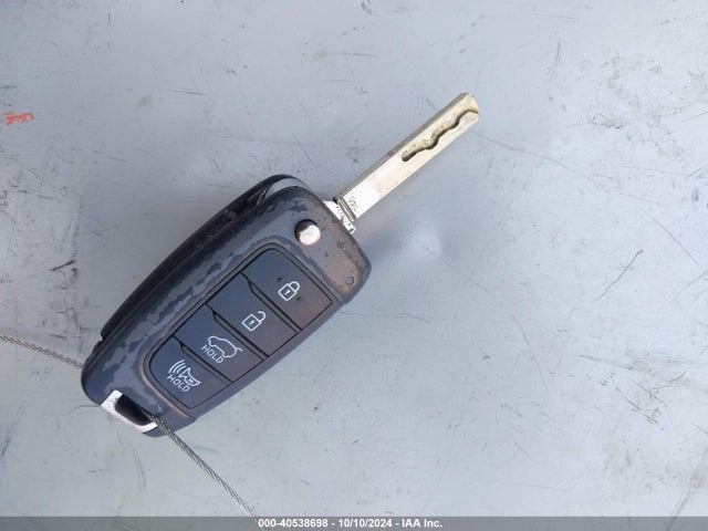 Hyundai Veloster 2.0 2019 KMHTG6AF7KU019764 Image 11