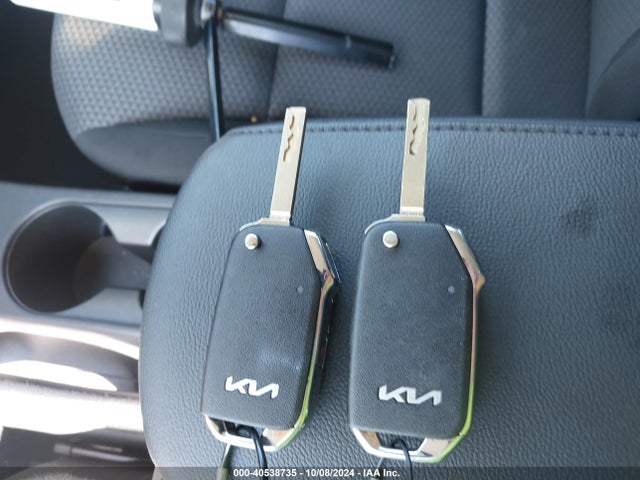KIA SOUL LX 2023 KNDJ23AU0P7870589 Image 11