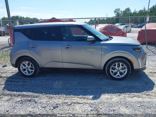 KIA SOUL LX 2023 KNDJ23AU0P7870589 Image 13