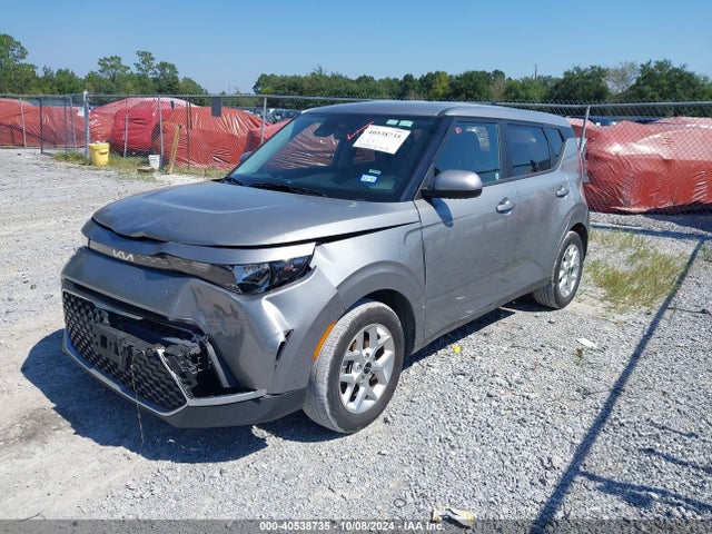 KIA SOUL LX 2023 KNDJ23AU0P7870589 Image 2
