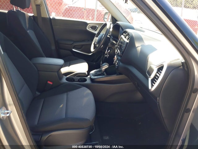 KIA SOUL LX 2023 KNDJ23AU0P7870589 Image 5