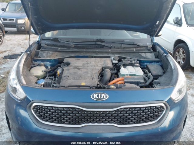 KNDCB3LCXH5036565 KIA NIRO LX