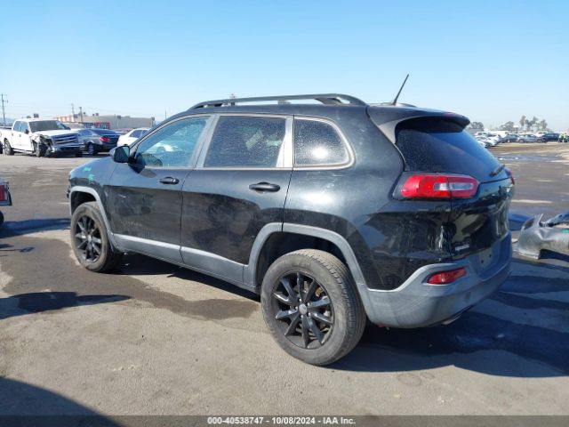 1C4PJMCS3EW291288 Jeep Cherokee Altitude