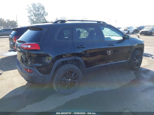 1C4PJMCS3EW291288 Jeep Cherokee Altitude