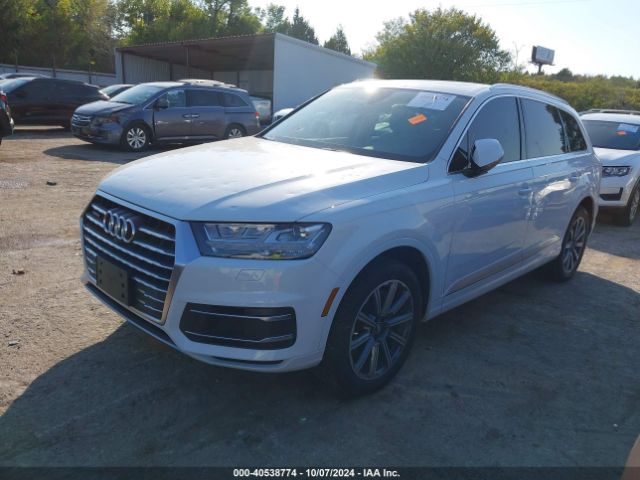 WA1LHAF77KD044020 Audi Q7 45 Premium