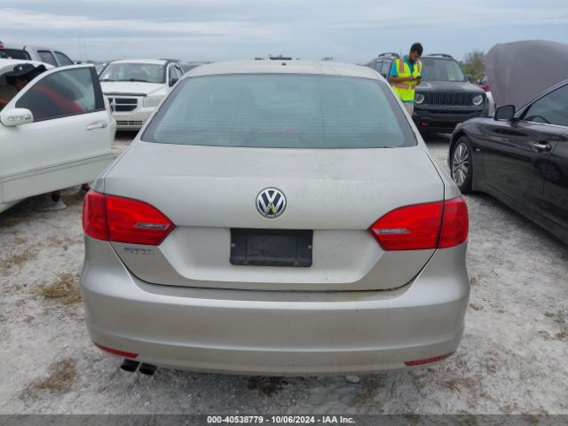 3VW1K7AJ5EM234957 Volkswagen Jetta 2.0l S