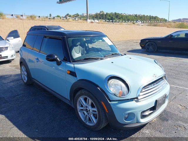 2013 MINI CLUBMAN WMWZF3C51DT489475 Photo 0