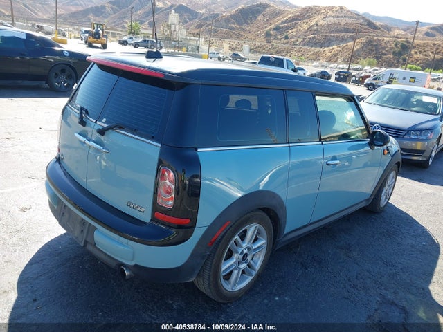 2013 MINI CLUBMAN WMWZF3C51DT489475 Photo 3