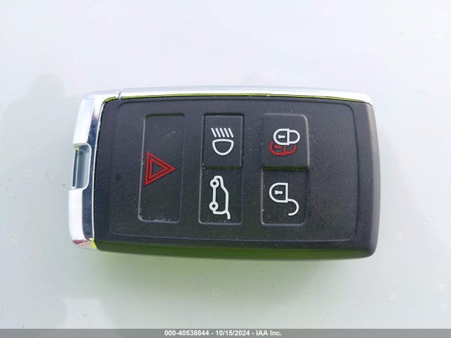 SALE27RU6N2090578 Land Rover Defender 110 X-dynamic Se