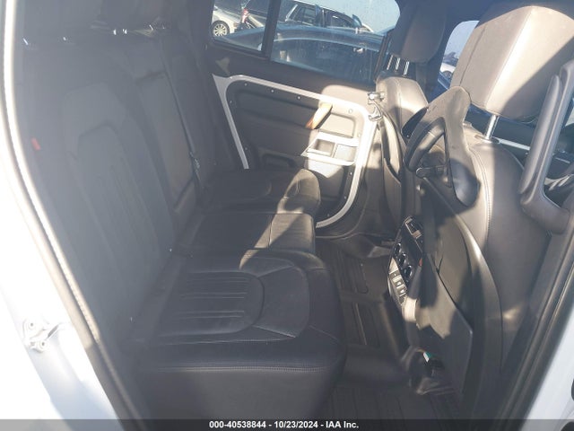 SALE27RU6N2090578 Land Rover Defender 110 X-dynamic Se