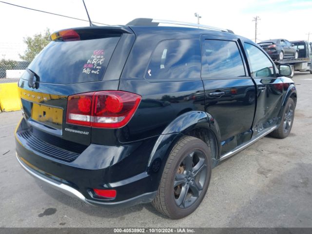 3C4PDDGG7KT687965 Dodge Journey Crossroad Awd