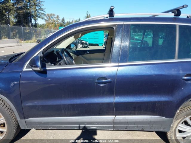 WVGAV7AX0FW515141 Volkswagen TIGUAN SE