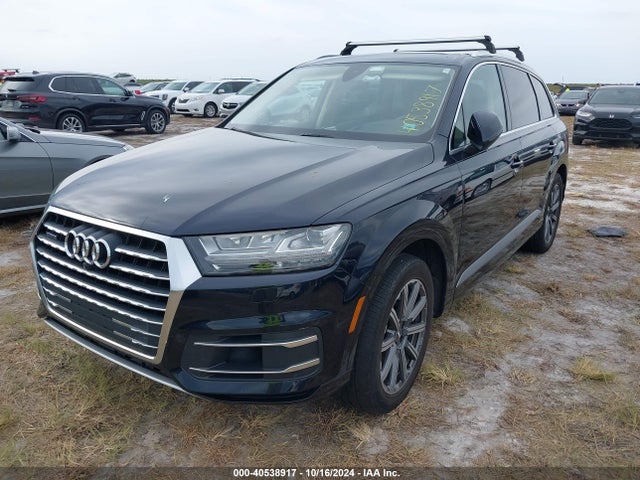 Audi Q7 3.0t Premium 2017 WA1VAAF78HD049538 Image 2