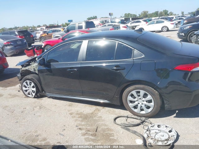 Toyota COROLLA LE 2021 5YFEPMAE0MP227428 Image 15