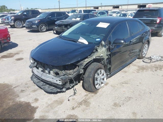 Toyota COROLLA LE 2021 5YFEPMAE0MP227428 Image 2