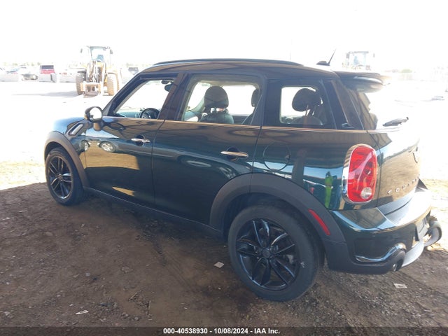 2013 MINI COUNTRYMAN WMWZC3C55DWP51523 Photo 2