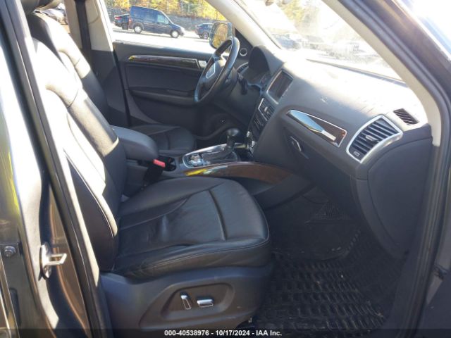 WA1LFAFP9EA020586 Audi Q5 2.0t Premium