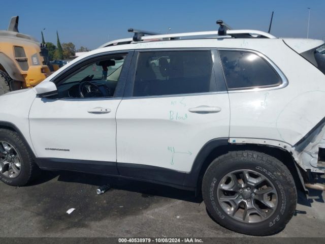 1C4PJMDS6GW251692 Jeep Cherokee Limited
