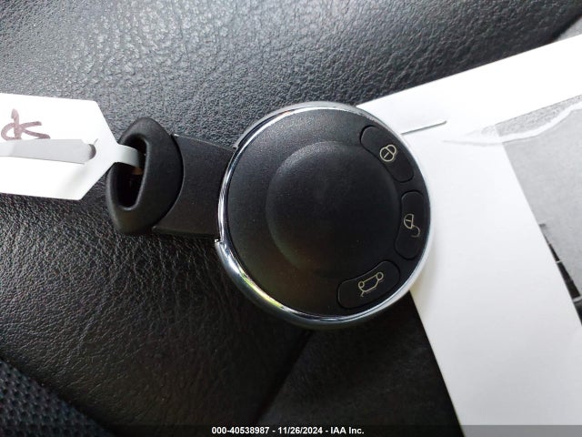 2007 MINI COOPER WMWMF33577TL68531 Photo 10