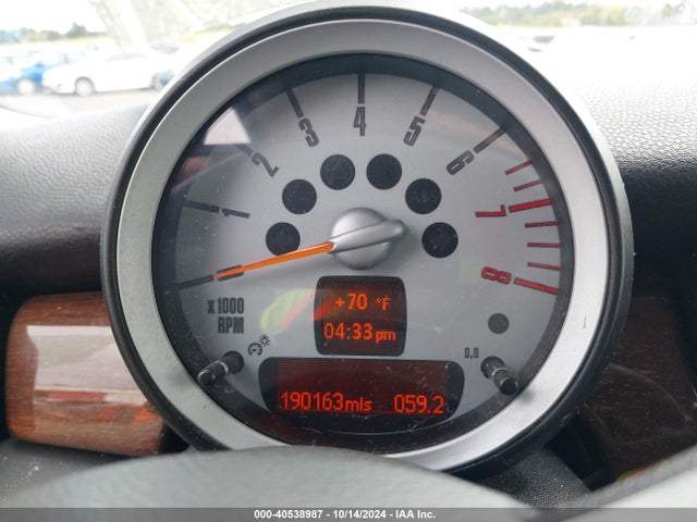 2007 MINI COOPER WMWMF33577TL68531 Photo 6
