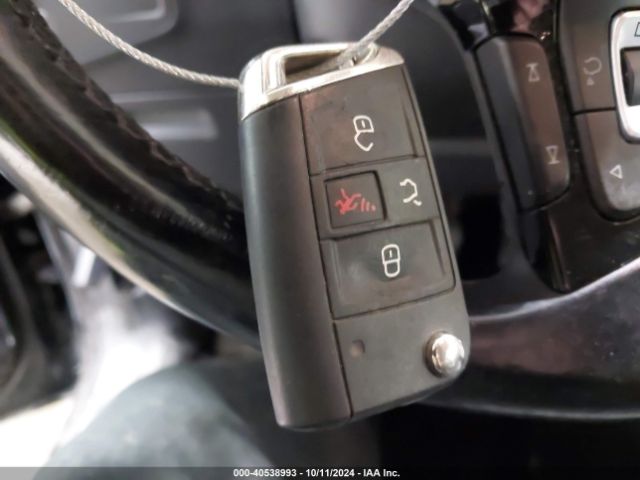 3VV2B7AX2JM001142 Volkswagen Tiguan 2.0t Se/2.0t Sel