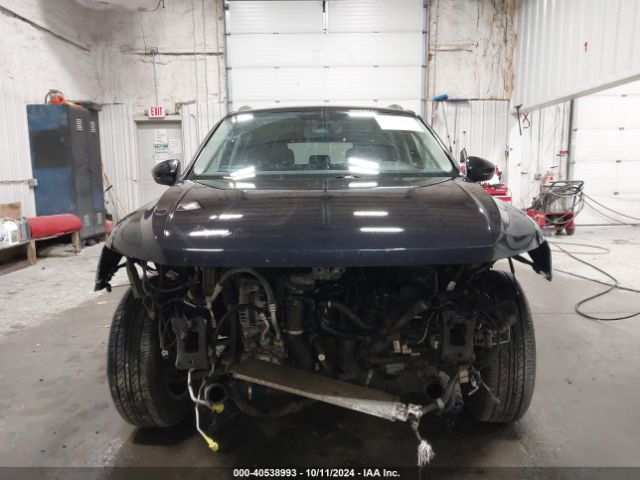 3VV2B7AX2JM001142 Volkswagen Tiguan 2.0t Se/2.0t Sel