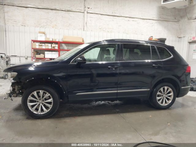 3VV2B7AX2JM001142 Volkswagen Tiguan 2.0t Se/2.0t Sel