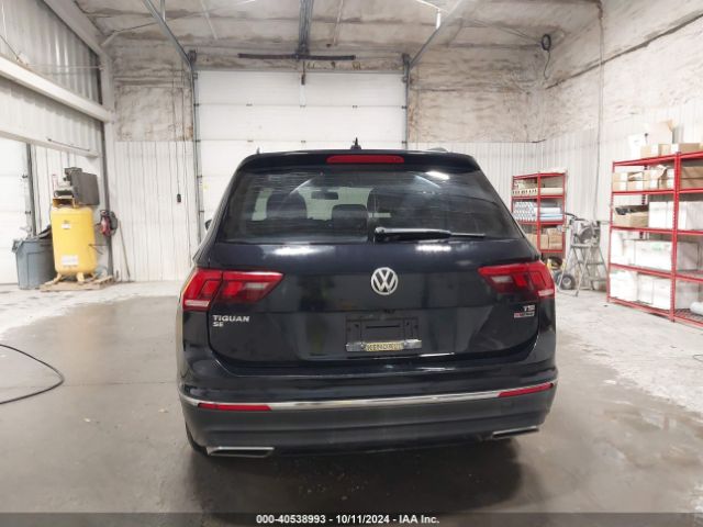 3VV2B7AX2JM001142 Volkswagen Tiguan 2.0t Se/2.0t Sel