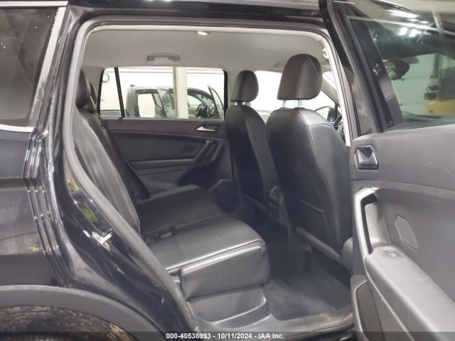 3VV2B7AX2JM001142 Volkswagen Tiguan 2.0t Se/2.0t Sel