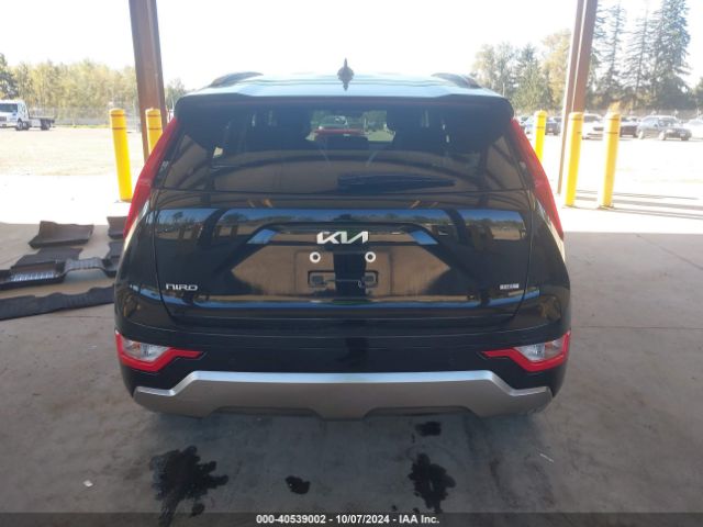 KNDCR3LE2R5128266 KIA Niro Ex Touring