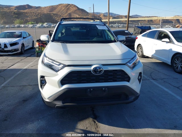 Toyota Rav4 Xle Premium 2022 2T3C1RFV9NW230642 Image 12