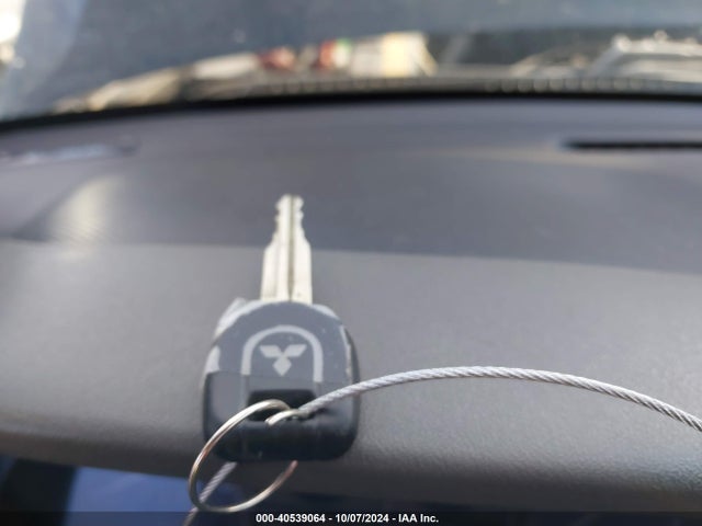 2003 MITSUBISHI MONTERO JA4NW51S53J032100 Photo 10