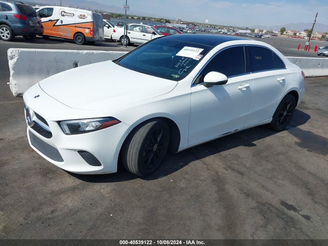Mercedes-Benz A 220 2019 WDD3G4EB0KW020779 Image 14
