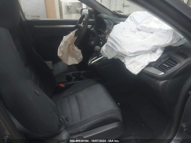 Honda CR-V LX 2019 2HKRW6H30KH216461 Image 5