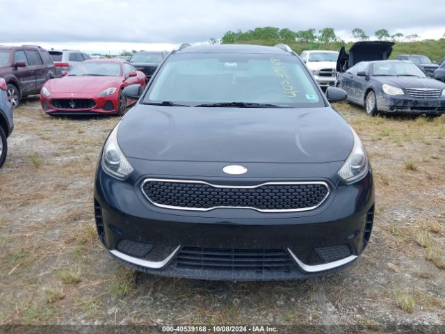 KNDCB3LC8H5039514 KIA NIRO LX