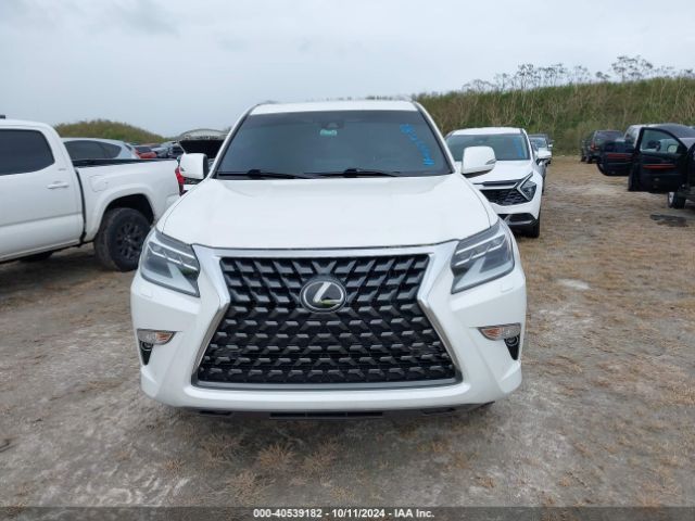 JTJAM7BX3N5323042 Lexus 460 Premium