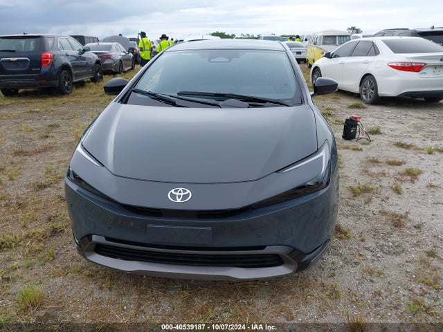 Toyota PRIUS XLE 2024 JTDACAAU7R3030837 Image 12