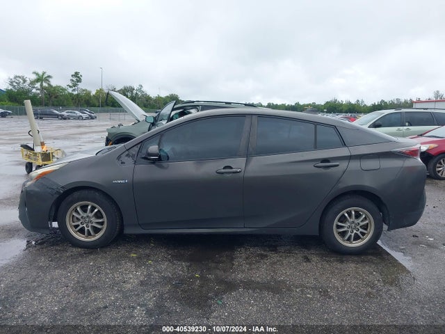 Toyota Prius Two Eco 2016 JTDKARFU5G3502256 Image 15
