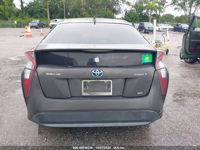 Toyota Prius Two Eco 2016 JTDKARFU5G3502256 Image 17