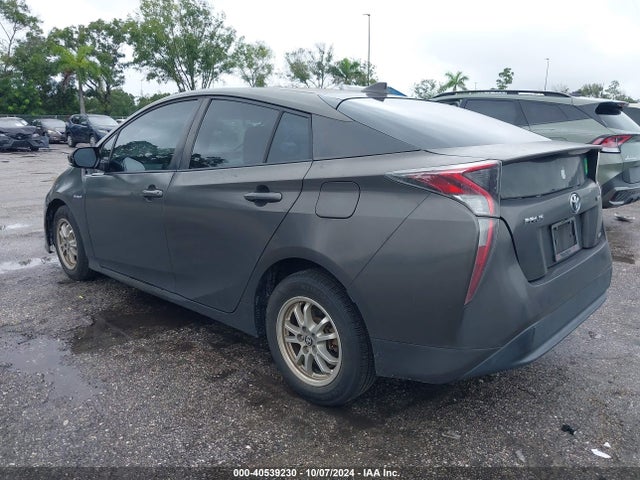 Toyota Prius Two Eco 2016 JTDKARFU5G3502256 Image 3