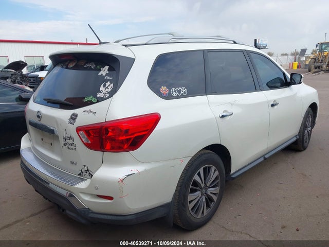 Nissan Pathfinder Sv 2017 5N1DR2MN0HC630681 Image 4
