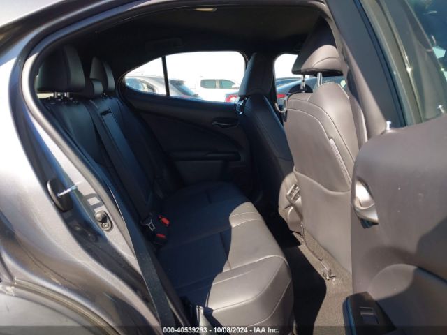 JTHX3JBH2M2042130 Lexus UX 200