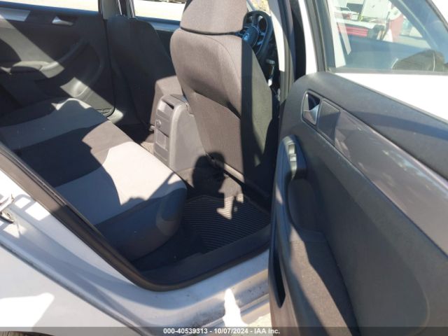 3VW2B7AJ4JM219994 Volkswagen Jetta 1.4t S