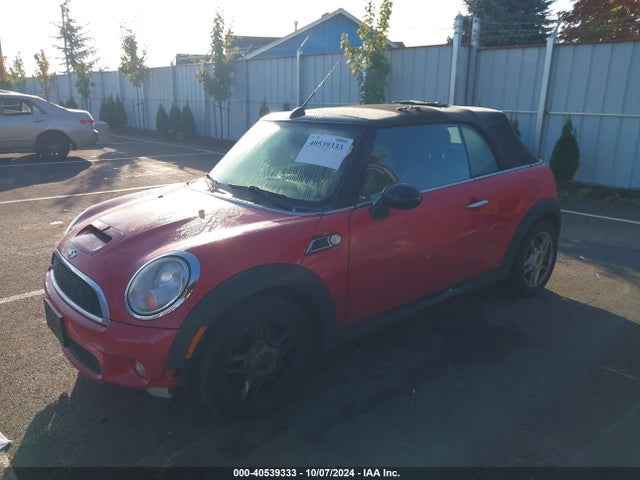 2010 MINI COOPER S WMWMS3C56ATY08550 Photo 1