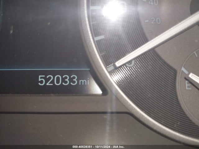 Genesis G90 2018 KMHG54JH7JU037032 Image 15
