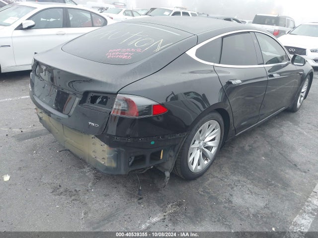 2018 TESLA MODEL S 5YJSA1E28JF277116 Photo 3